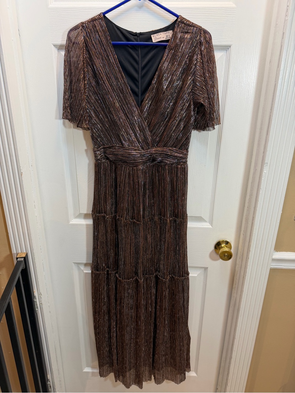 Black Tape Bronze Metallic V-Neck Tiered Maxi Dress